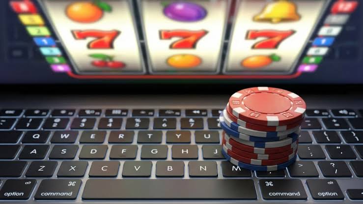 Casino game selection